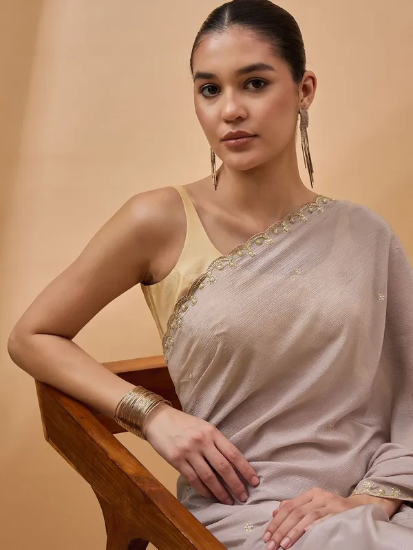 Peach_colour_Pure_Chiffon_Saree_for_Women