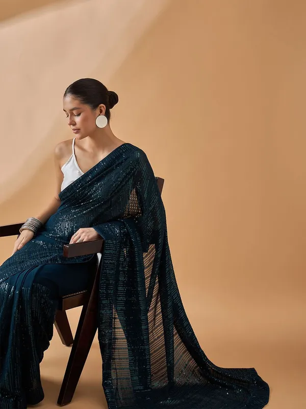 Blue_colour_Pure_Georgette_Saree_for_Women