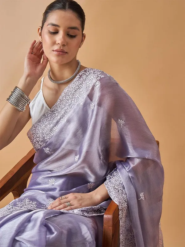 Purple_colour_Poly_Chiffon_Saree_for_Women