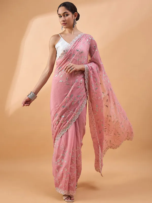 Pink_colour_Poly_Crepe_Saree_for_Women