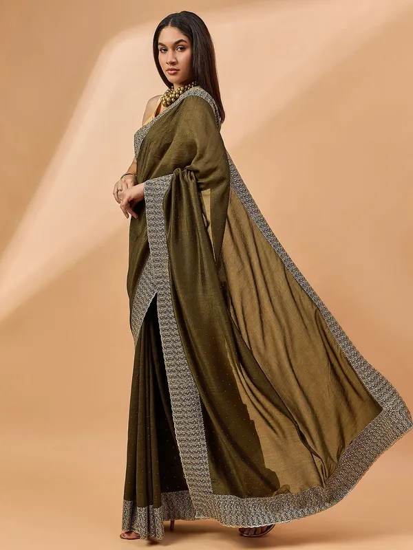 Green_colour_Silk_Blend_Saree_for_Women