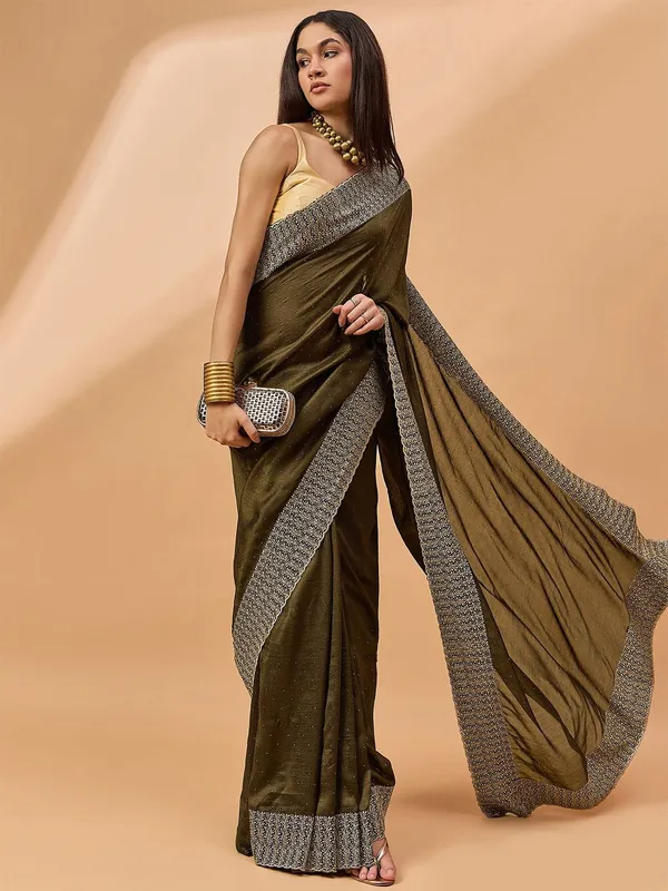 Green_colour_Silk_Blend_Saree_for_Women