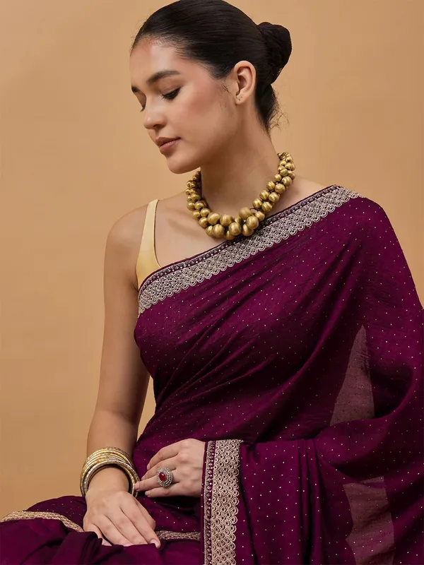 Purple_colour_Silk_Blend_Saree_for_Women