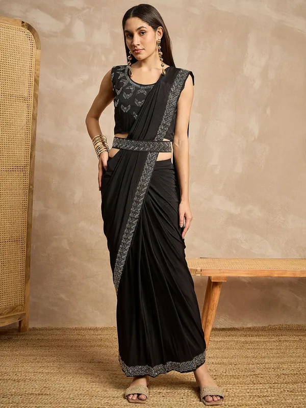 Black_colour_Lycra_Saree_for_Women