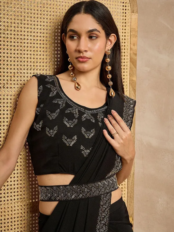 Black_colour_Lycra_Saree_for_Women