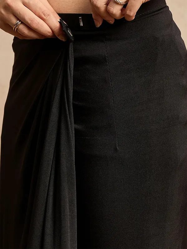 Black_colour_Lycra_Saree_for_Women