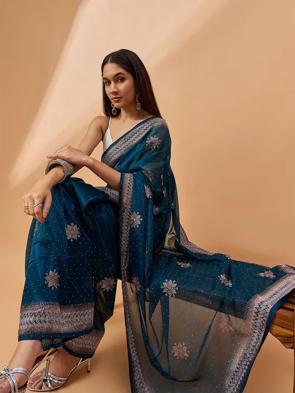 Blue_colour_Poly_Chiffon_Saree_for_Women