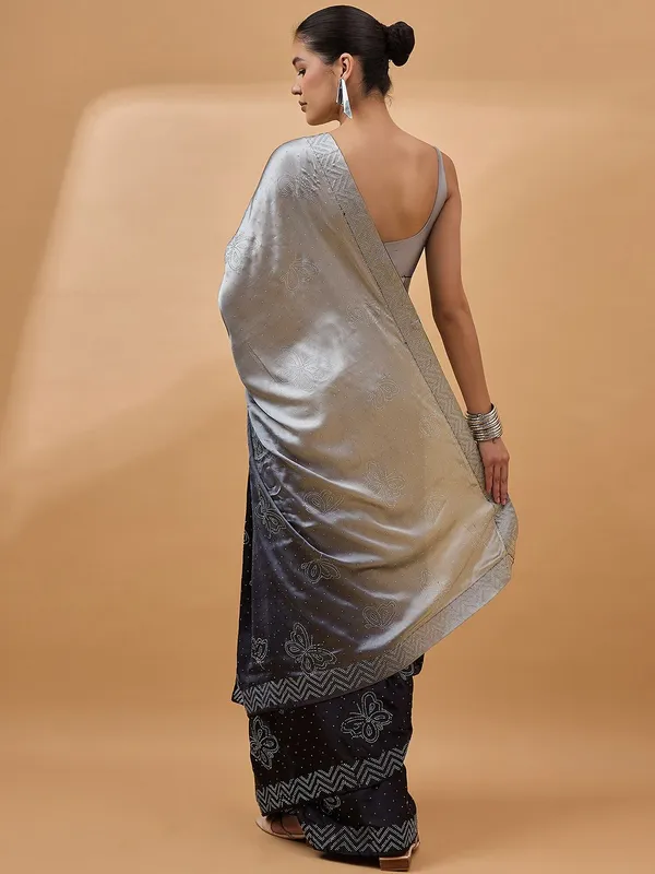 Black_colour_Satin_Saree_for_Women