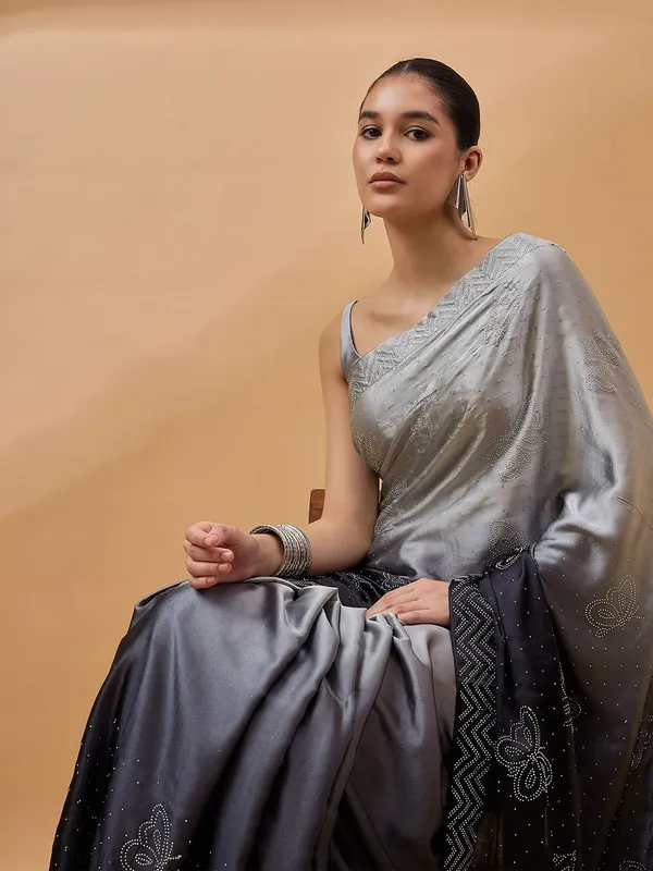 Black_colour_Satin_Saree_for_Women