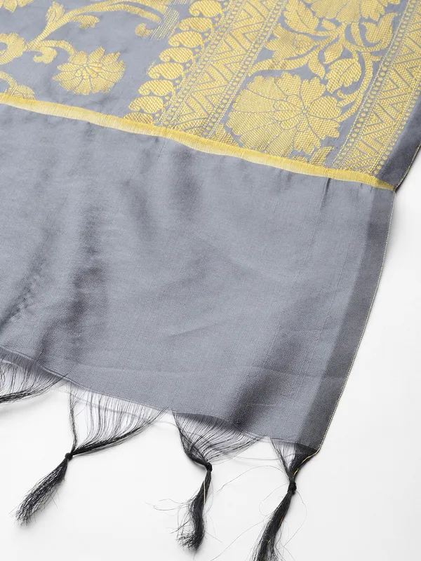 Grey_colour_Silk_Blend_Dupatta_for_Women