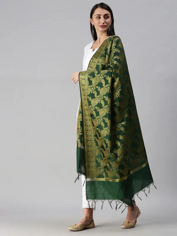Green_colour_Silk_Blend_Dupatta_for_Women