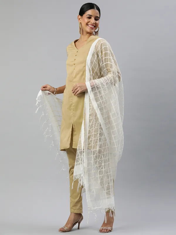 White_colour_Silk_Blend_Dupatta_for_Women