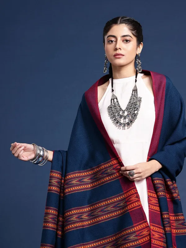 Blue_colour_Wool_Shawl_for_Women
