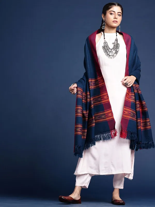 Blue_colour_Wool_Shawl_for_Women