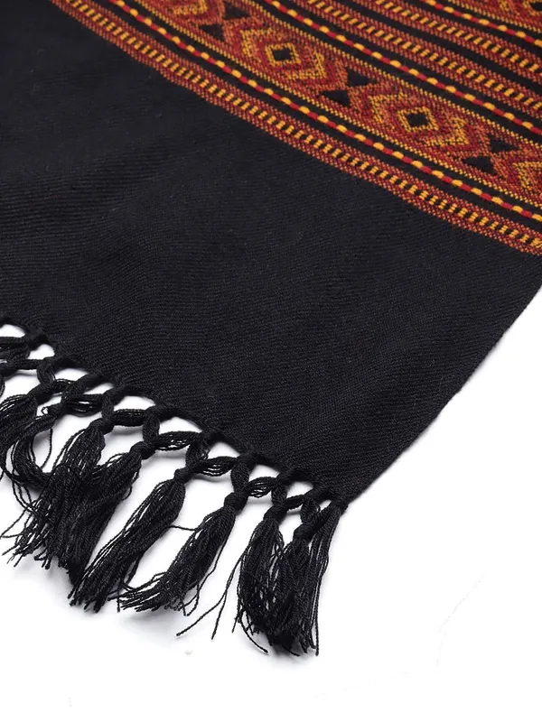 Black_colour_Wool_Shawl_for_Women