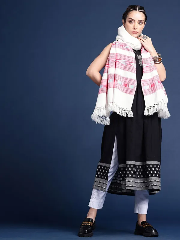 White_colour_Wool_Shawl_for_Women