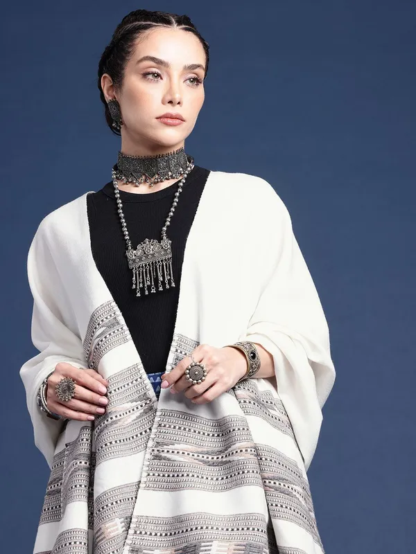 White_colour_Wool_Shawl_for_Women