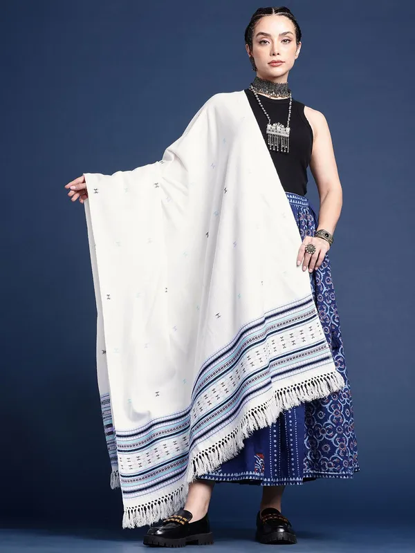 White_colour_Wool_Shawl_for_Women