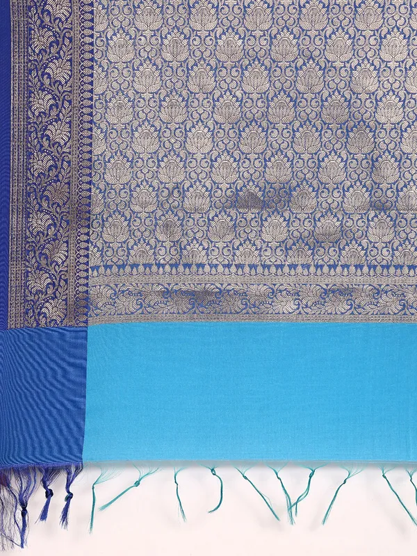 Blue_colour_Silk_Blend_Saree_for_Women