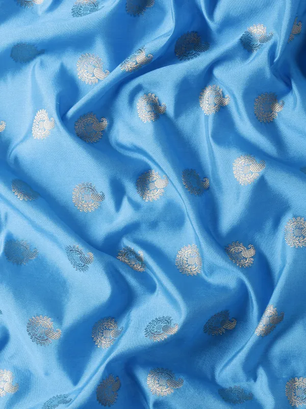 Blue_colour_Silk_Blend_Saree_for_Women