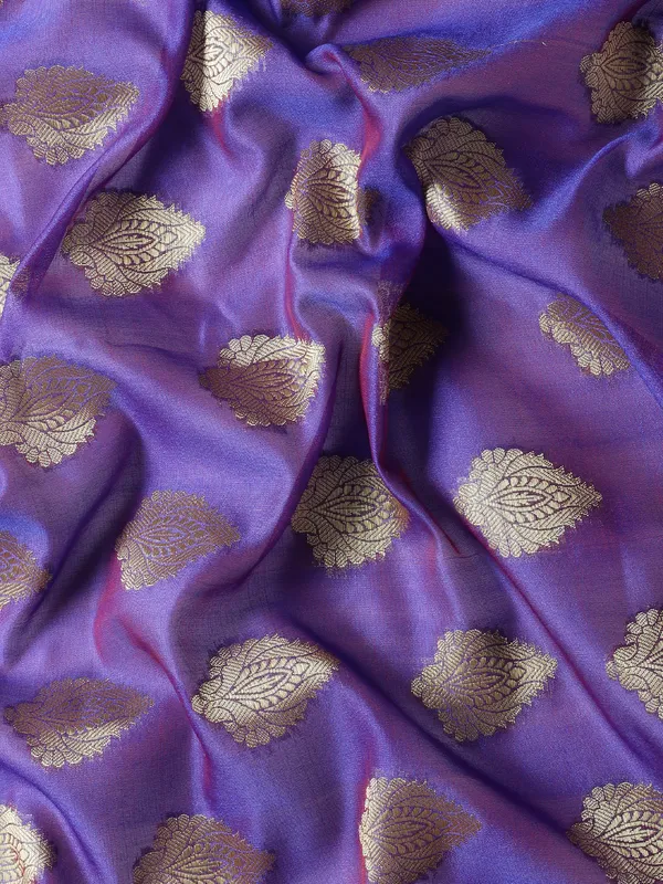 Blue_colour_Silk_Blend_Saree_for_Women