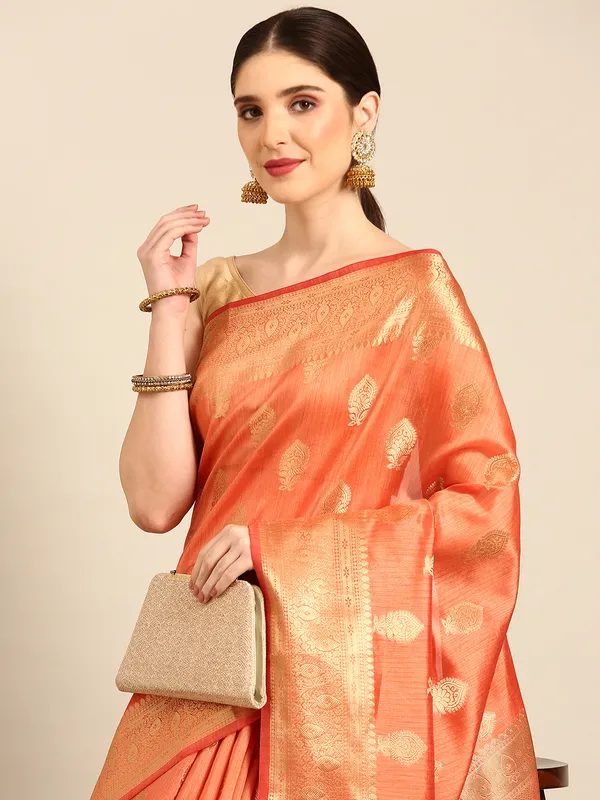 Peach_colour_Silk_Blend_Saree_for_Women