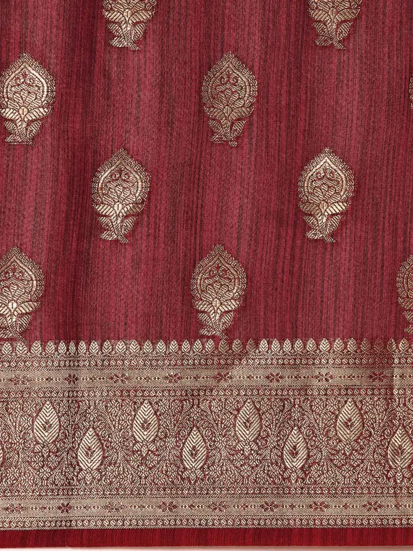 Maroon_colour_Silk_Blend_Saree_for_Women