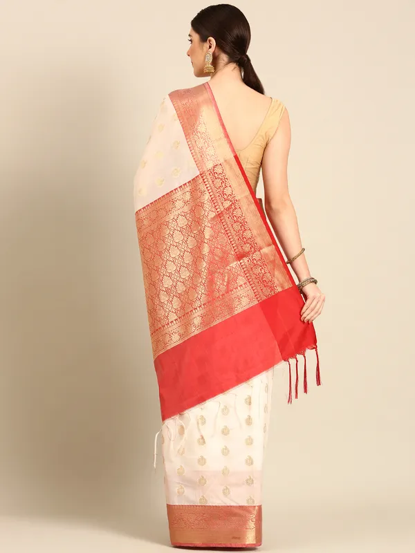 White_colour_Silk_Blend_Saree_for_Women