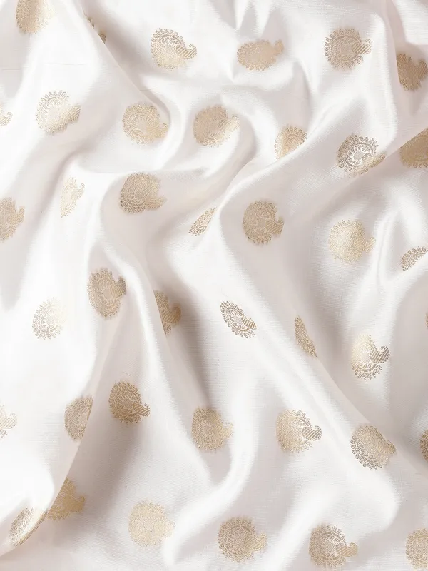 White_colour_Silk_Blend_Saree_for_Women