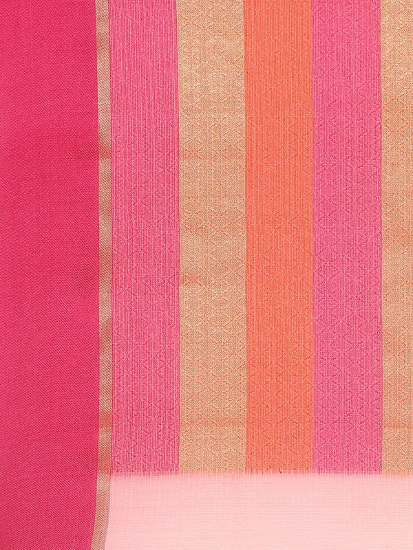 Pink_colour_Silk_Blend_Saree_for_Women