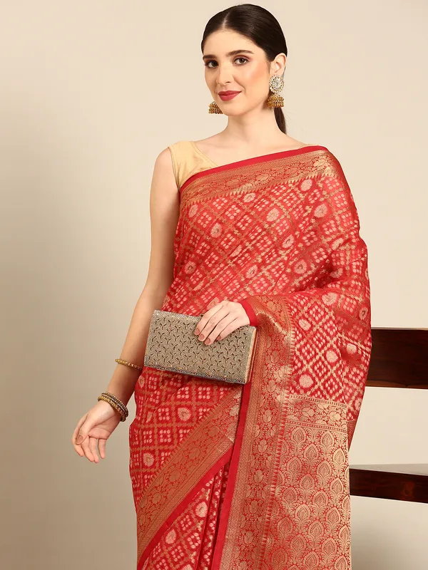 Orange_colour_Silk_Blend_Saree_for_Women
