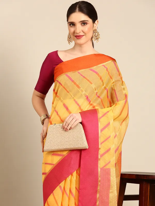 Yellow_colour_Silk_Blend_Saree_for_Women