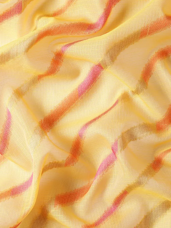 Yellow_colour_Silk_Blend_Saree_for_Women