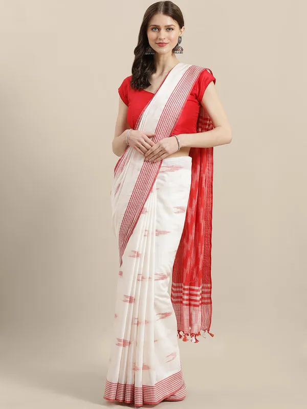 White_colour_Linen_Blend_Saree_for_Women