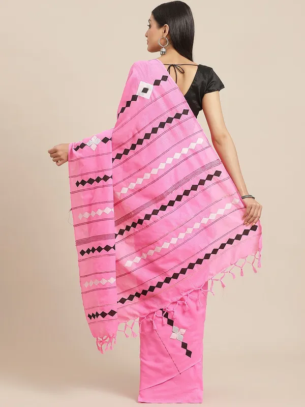 Pink_colour_Cotton_Blend_Saree_for_Women