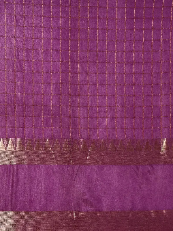 Magenta_colour_Silk_Blend_Saree_for_Women