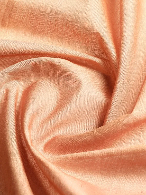 Peach_colour_Silk_Blend_Saree_for_Women