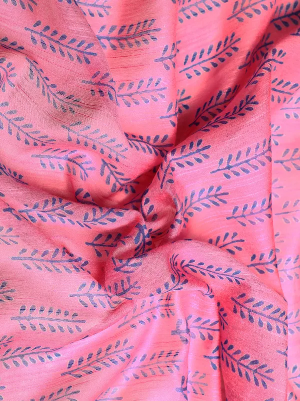 Pink_colour_Silk_Blend_Saree_for_Women