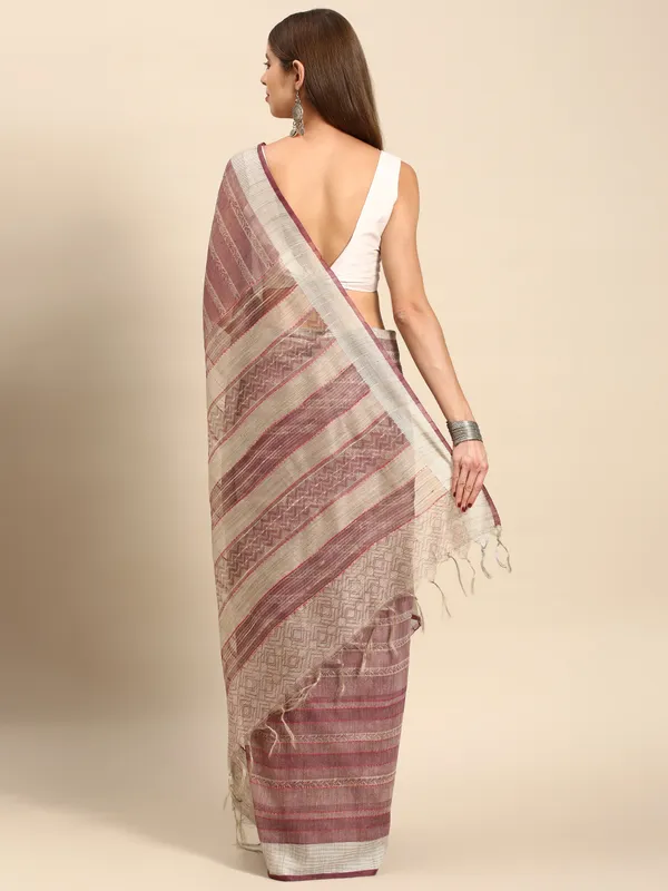 Purple_colour_Silk_Blend_Saree_for_Women
