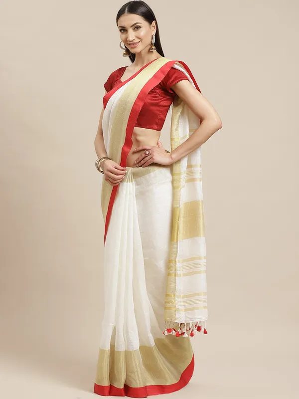 Off_White_colour_Pure_Linen_Saree_for_Women