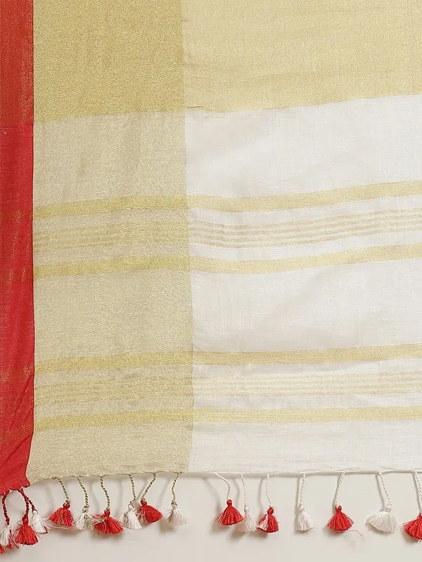Off_White_colour_Pure_Linen_Saree_for_Women