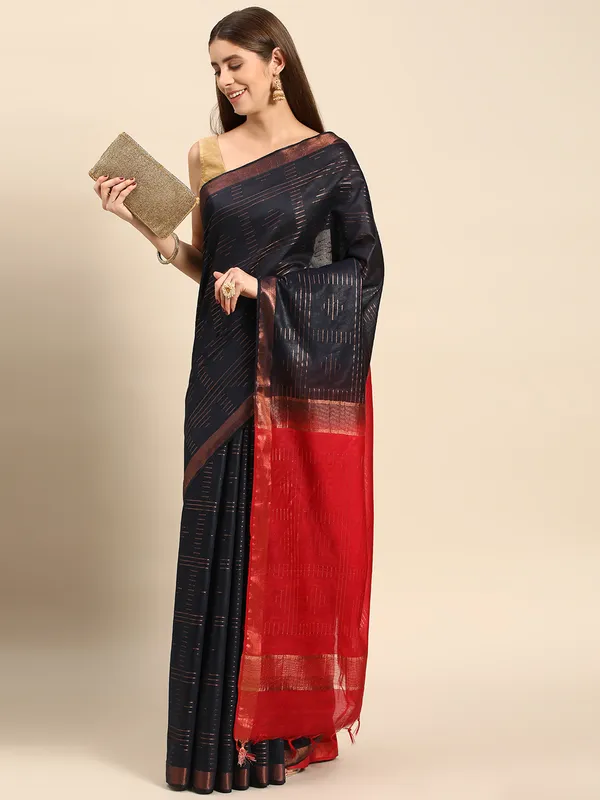 Blue_colour_Silk_Blend_Saree_for_Women