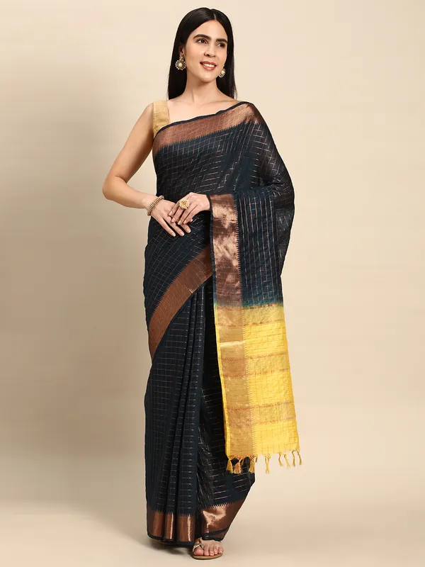 Blue_colour_Silk_Blend_Saree_for_Women