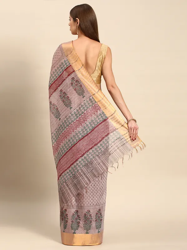 Grey_colour_Silk_Blend_Saree_for_Women