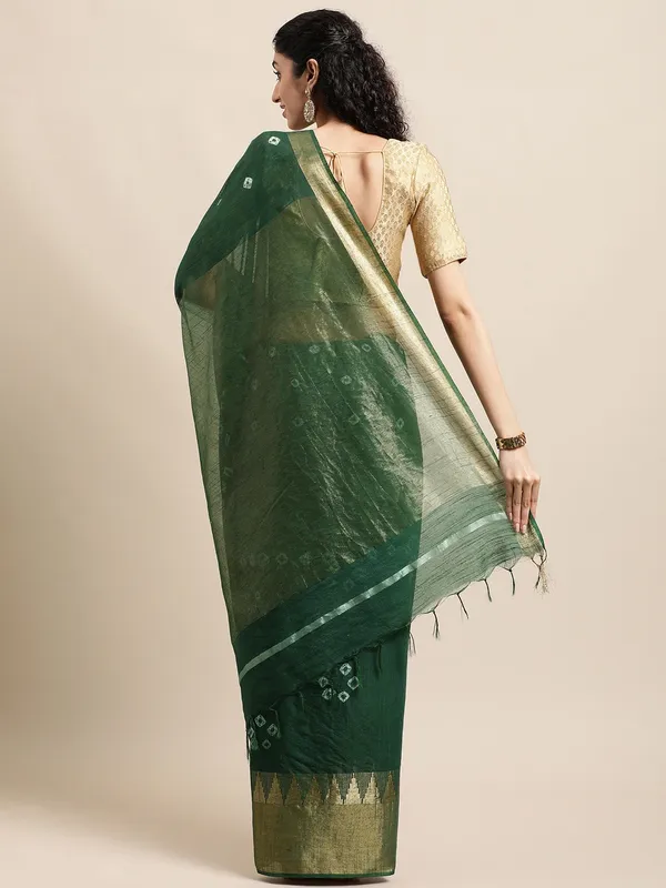 Green_colour_Silk_Blend_Saree_for_Women