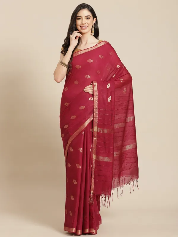Maroon_colour_Silk_Blend_Saree_for_Women
