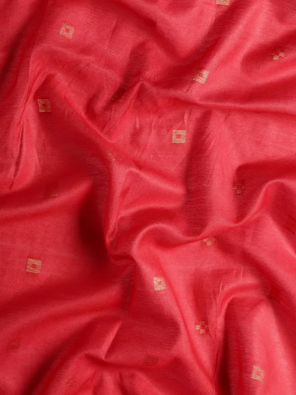 Red_colour_Silk_Blend_Saree_for_Women