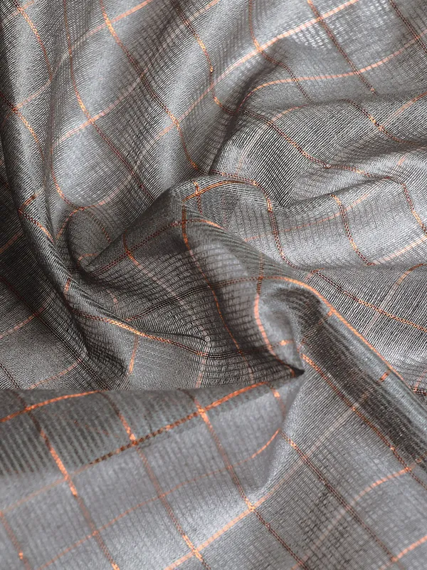 Grey_colour_Silk_Blend_Saree_for_Women
