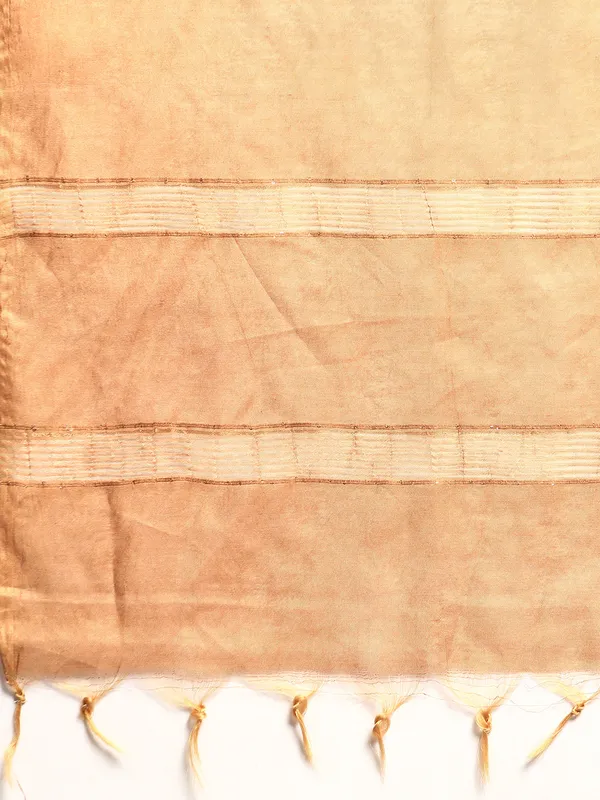 Purple_colour_Silk_Blend_Saree_for_Women