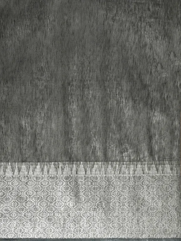 Grey_colour_Silk_Blend_Saree_for_Women